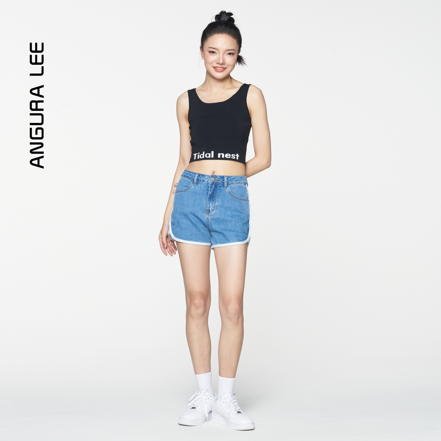 女裝運(yùn)動風(fēng)短褲